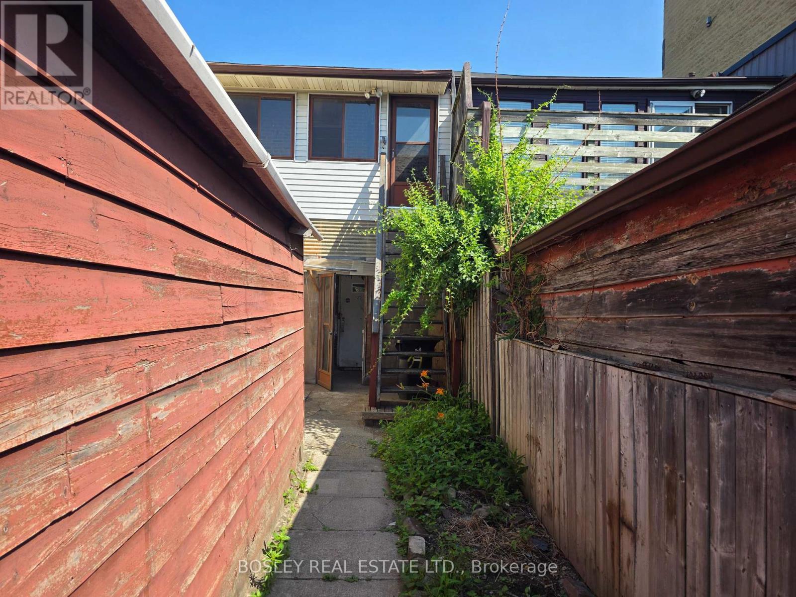 21 St. John's Road, Toronto, Ontario  M6P 1T7 - Photo 27 - W13182314