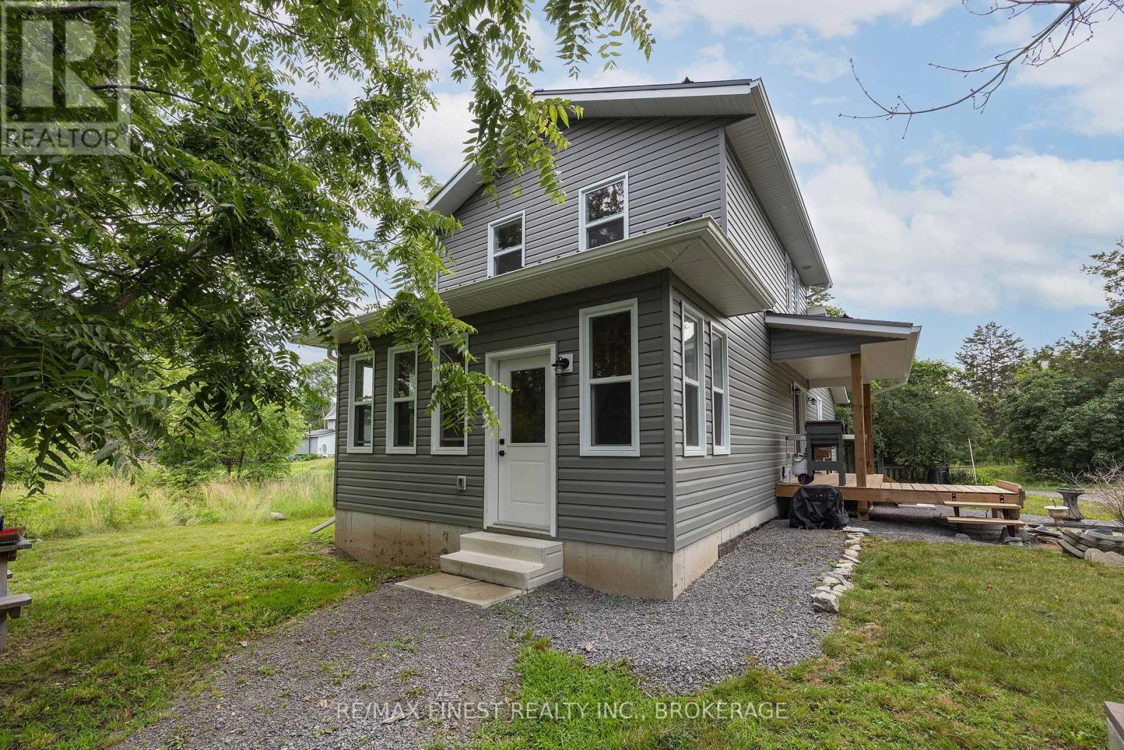 31 ASHE CRESCENT, Belleville, Ontario