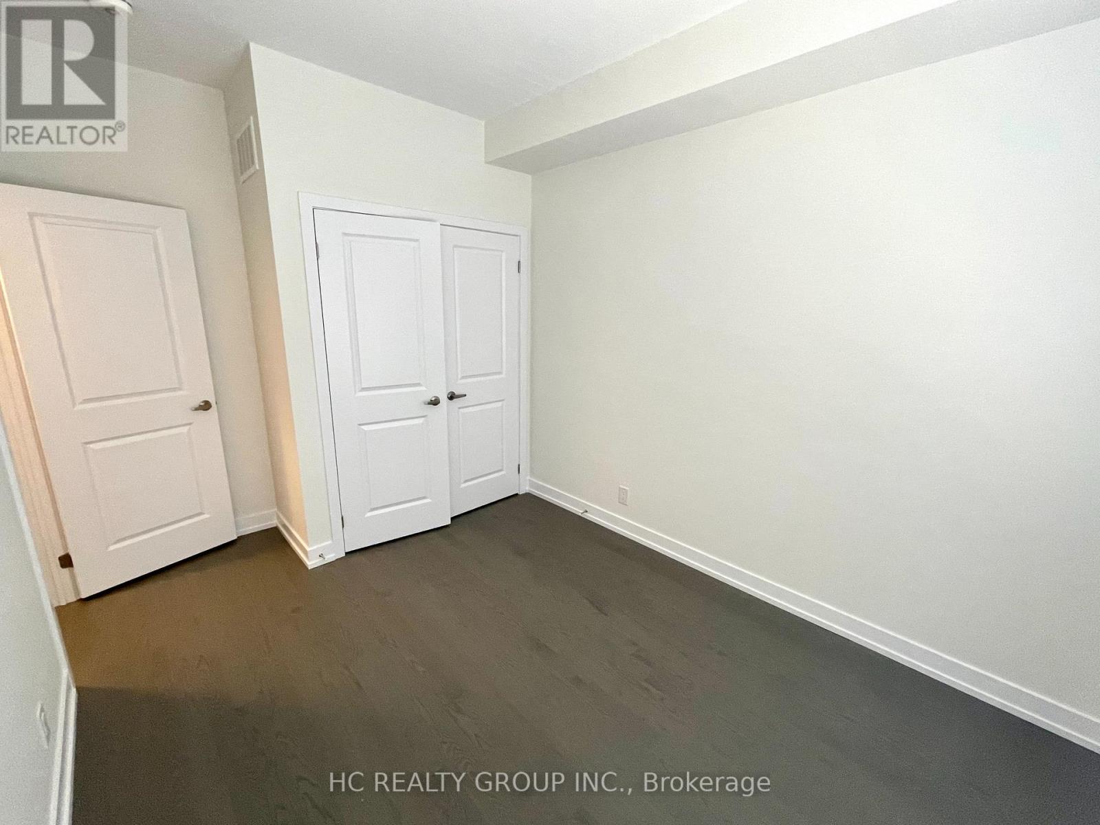 24 Guardhouse Crescent, Markham, Ontario L6C 3J8 - Photo 7 - N13552996