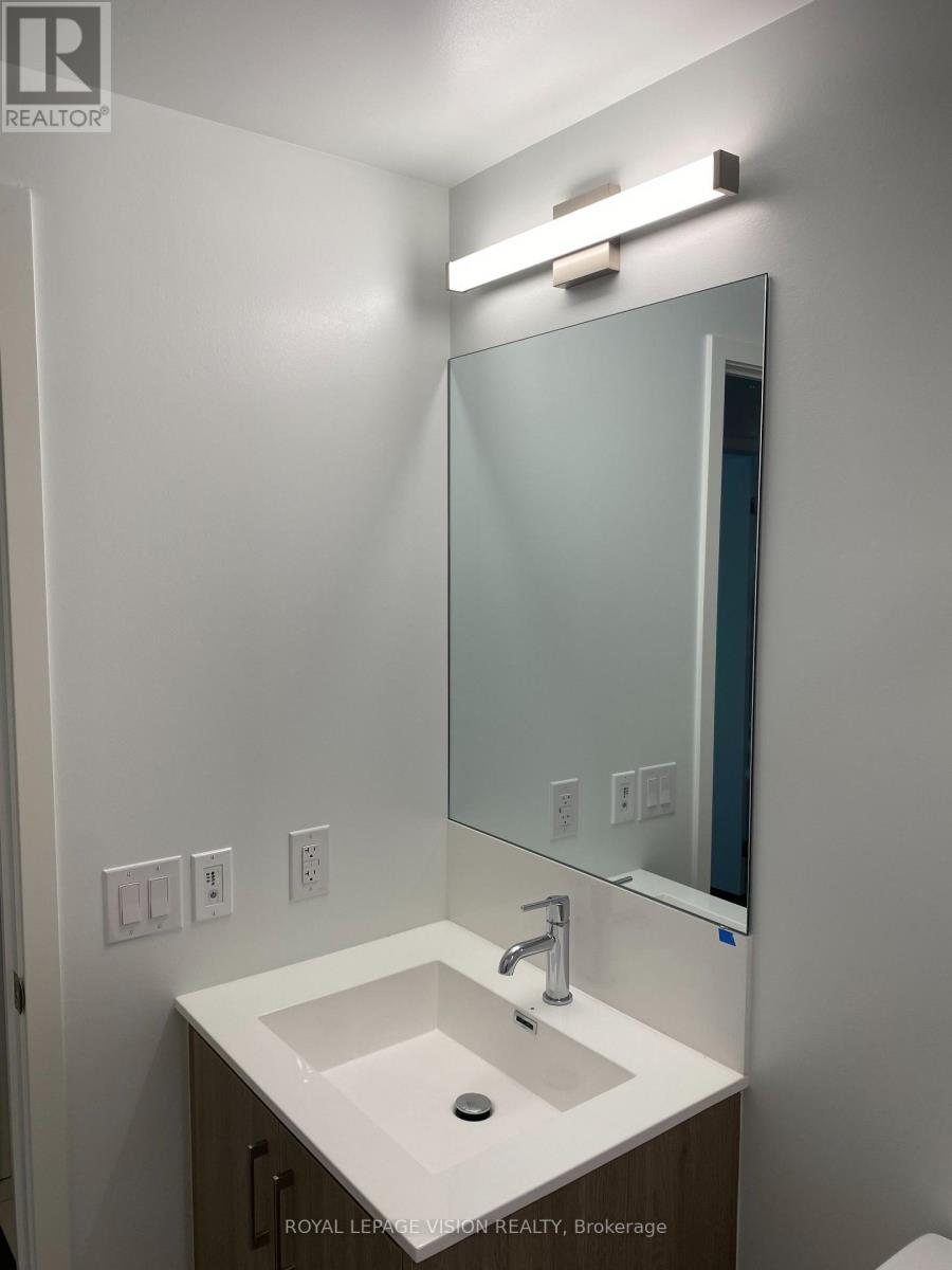 1222 - 4010 Eglinton Avenue W, Toronto, Ontario  M9A 0G5 - Photo 7 - W13552450