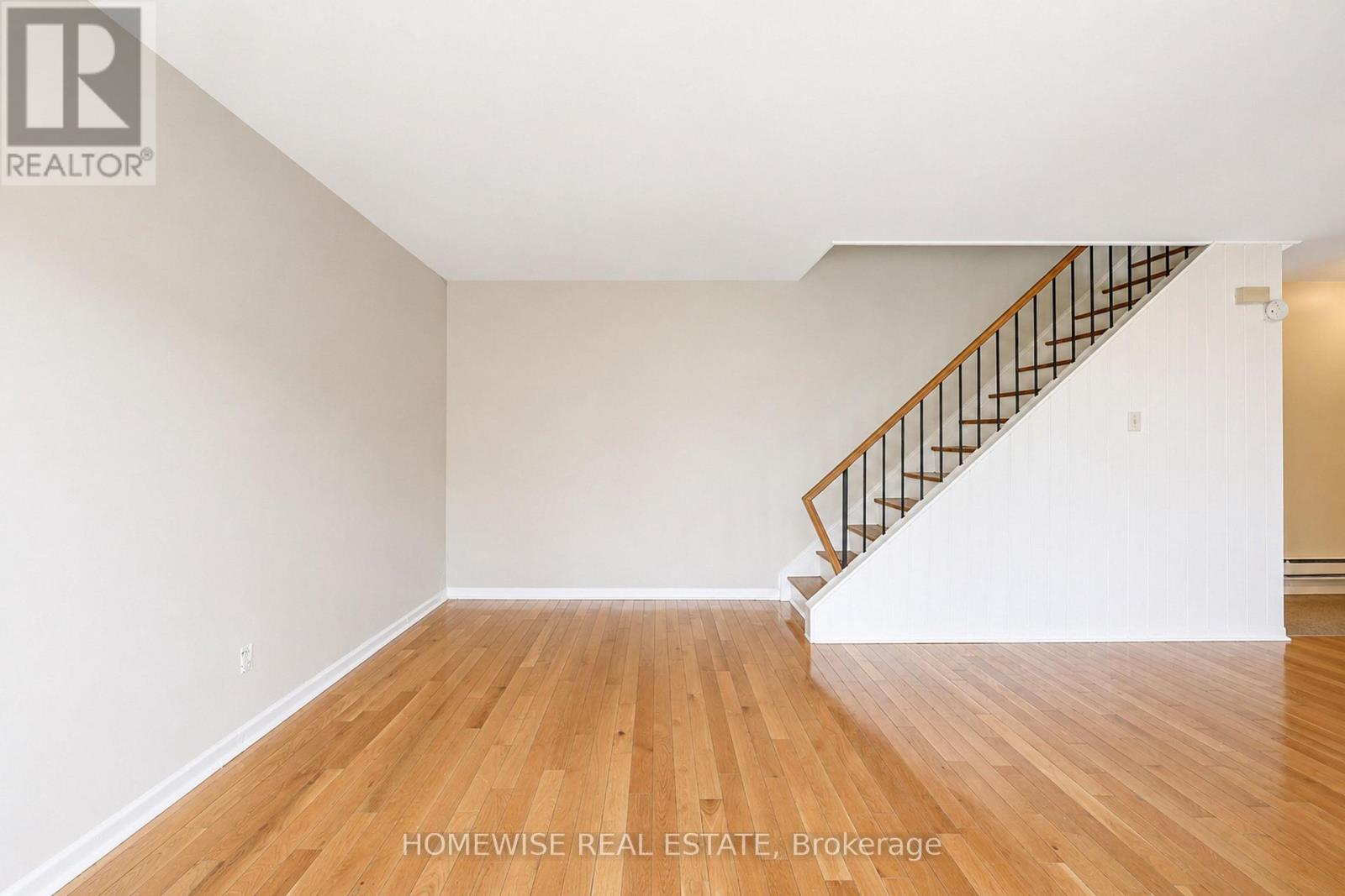 33 - 1350 Winding Trail, Mississauga, Ontario  L4Y 2T8 - Photo 10 - W13552934