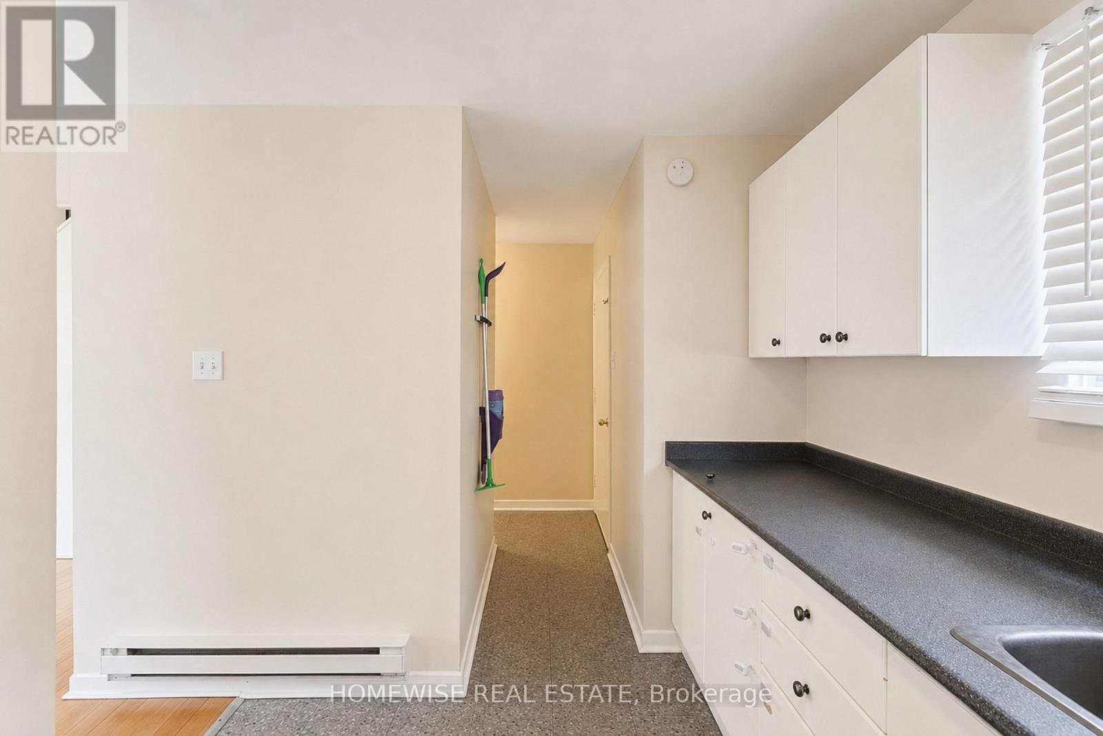 33 - 1350 Winding Trail, Mississauga, Ontario  L4Y 2T8 - Photo 20 - W13552934