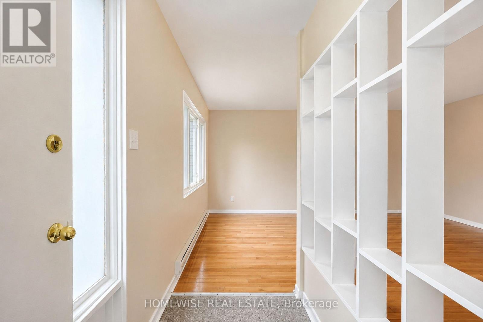 33 - 1350 Winding Trail, Mississauga, Ontario  L4Y 2T8 - Photo 3 - W13552934