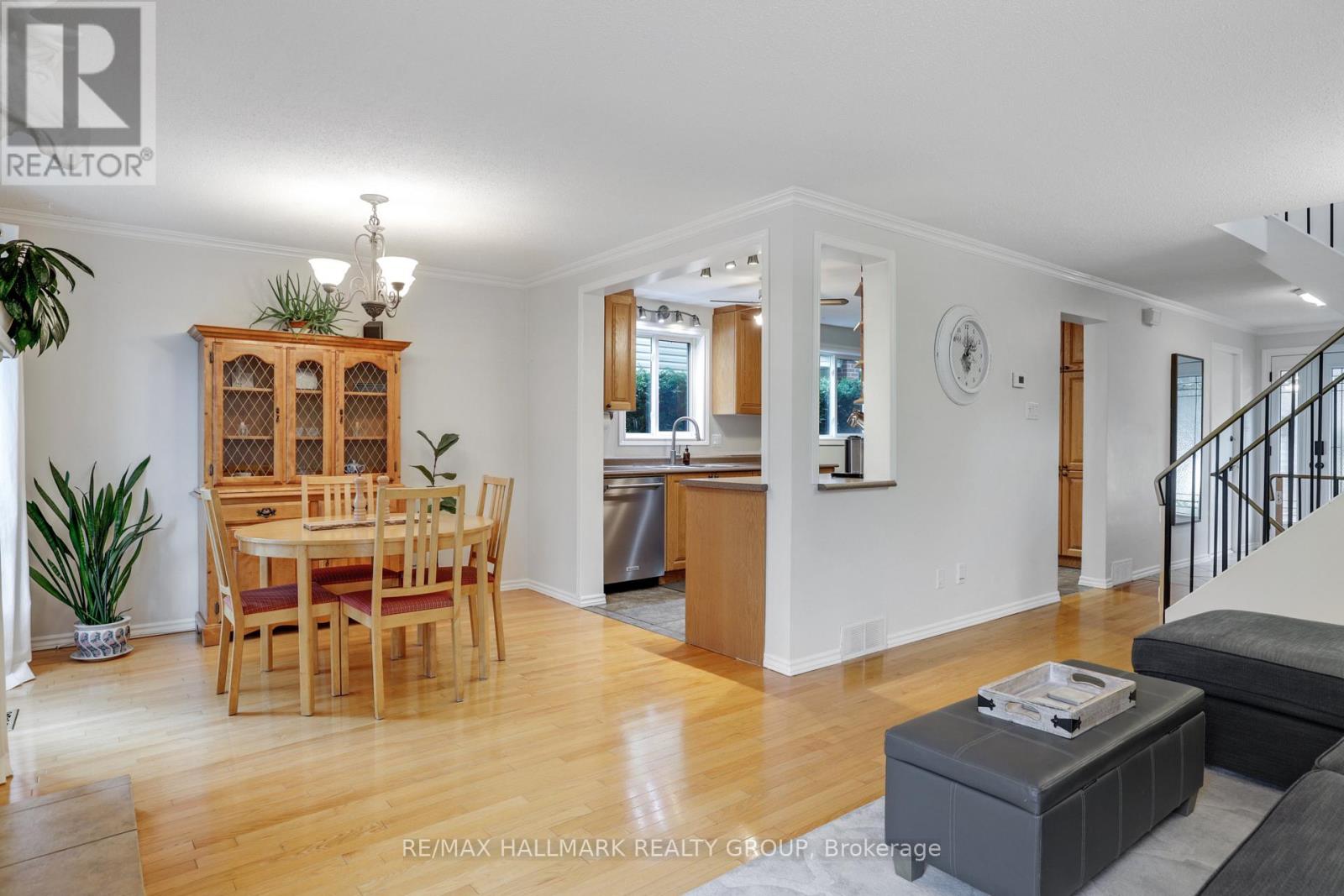 6126 Rivermill Crescent, Ottawa, Ontario  K1C 5M9 - Photo 9 - X13553032