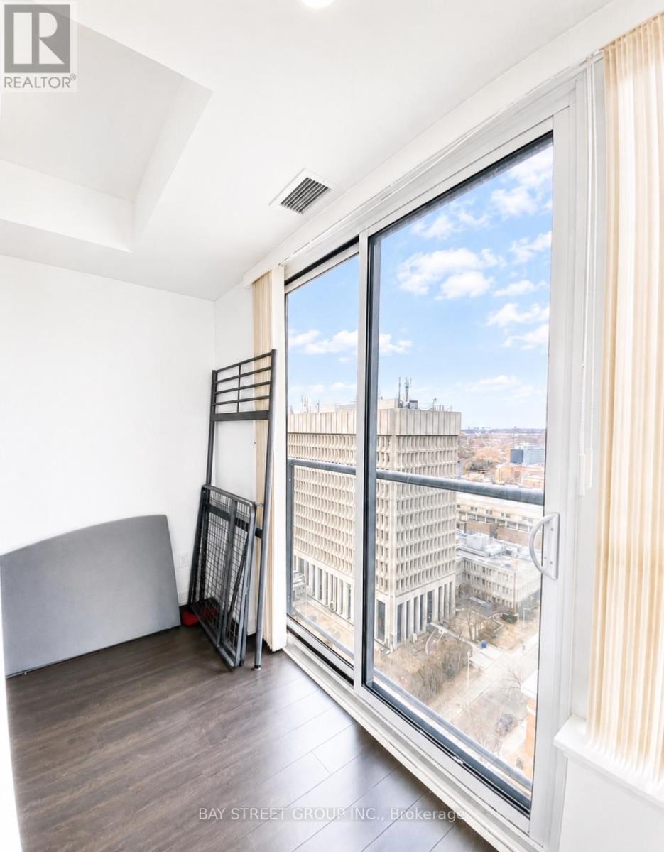 1607 - 181 Huron Street, Toronto, Ontario  M5T 0C1 - Photo 7 - C13551556