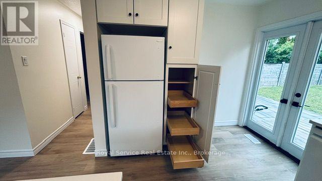 228 Towerhill Road, Peterborough, Ontario  K9H 7M8 - Photo 6 - X13549344