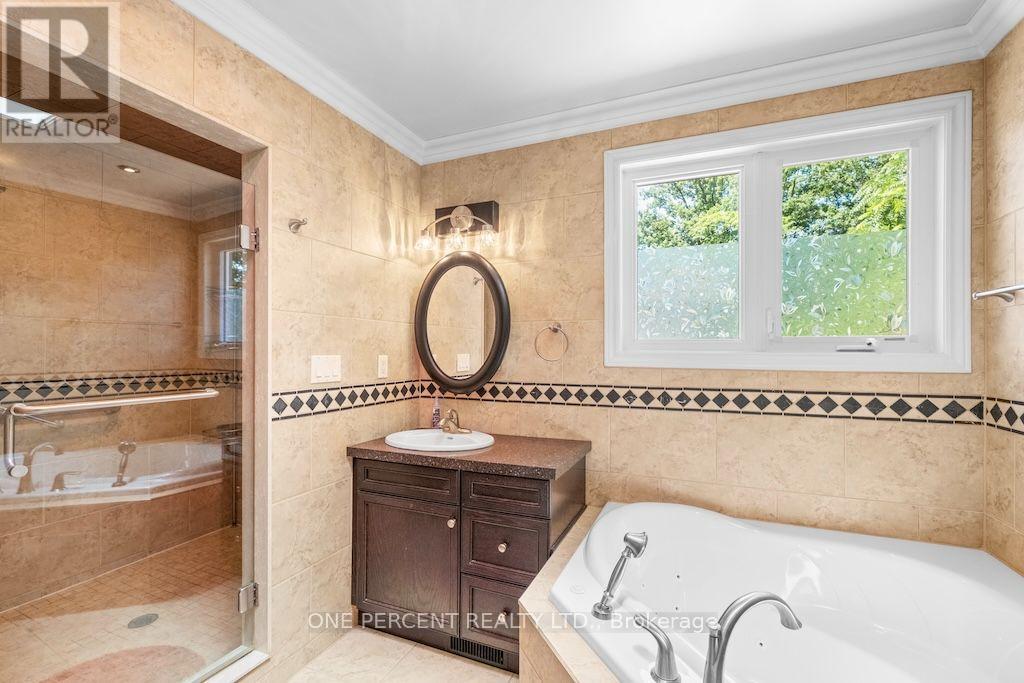 583 Stephens Crescent, Oakville, Ontario  L6K 1Y2 - Photo 22 - W13552340