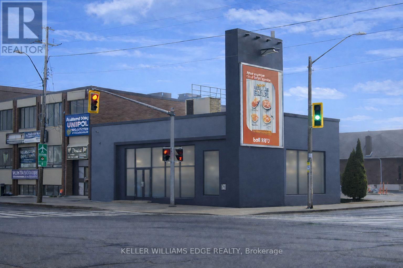 634 UPPER JAMES STREET, Hamilton, Ontario
