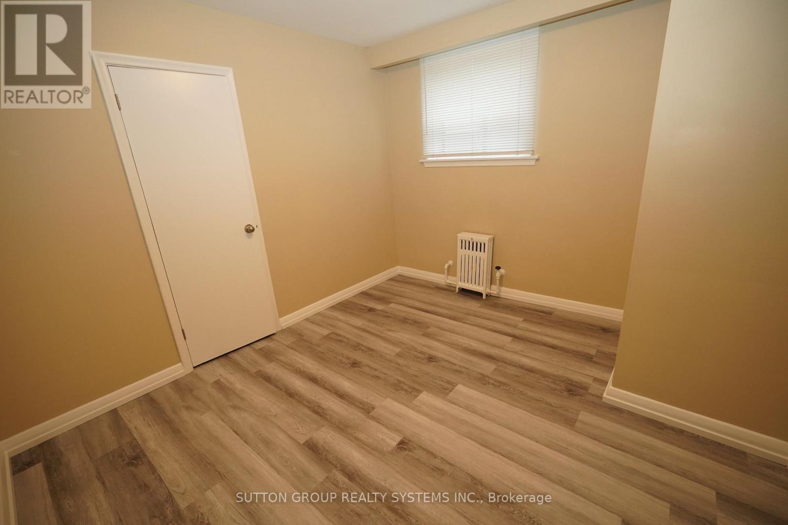 324 Lauder Avenue, Toronto, Ontario  M6E 3H6 - Photo 5 - C12890308