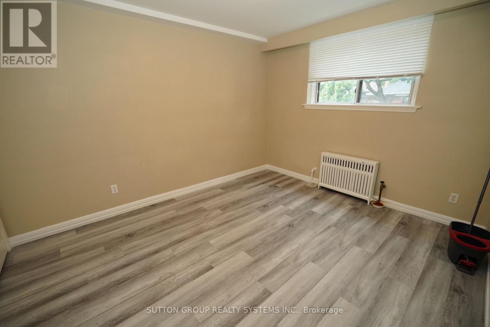 324 Lauder Avenue, Toronto, Ontario  M6E 3H6 - Photo 6 - C12890308