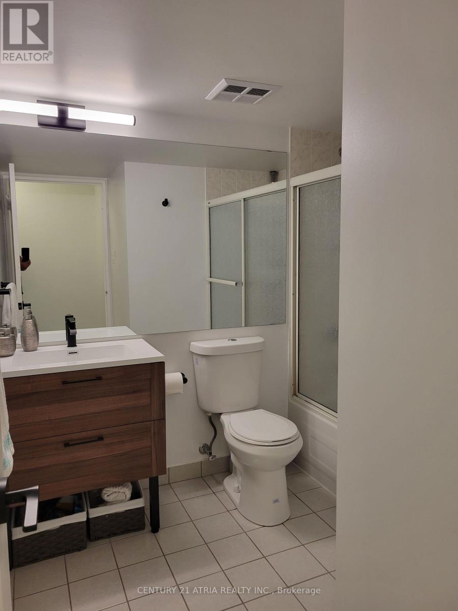 1801 - 156 Enfield Place, Mississauga, Ontario  L5B 4L8 - Photo 18 - W13548620