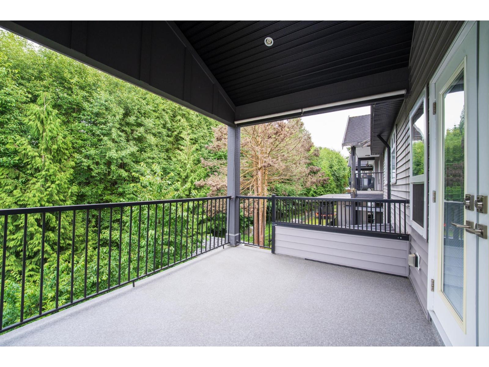 6176 140 STREET — photo 16