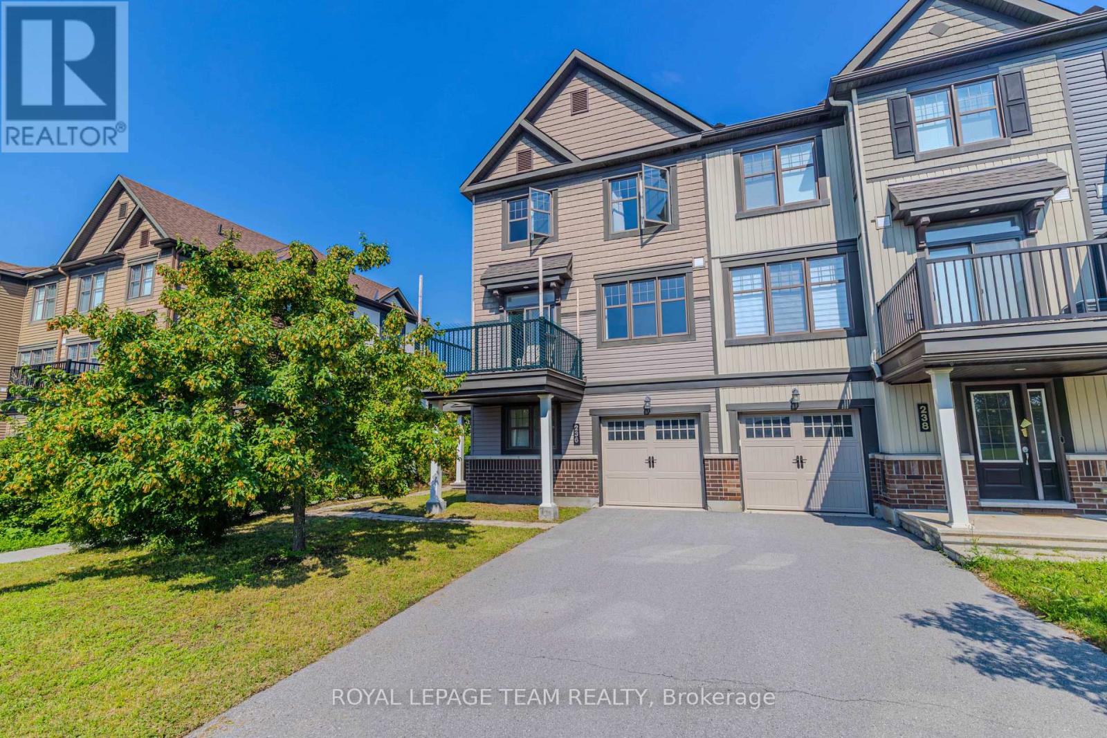 236 Halyard Way, Ottawa, Ontario K2S 1B9 - Photo 2 - X13553098
