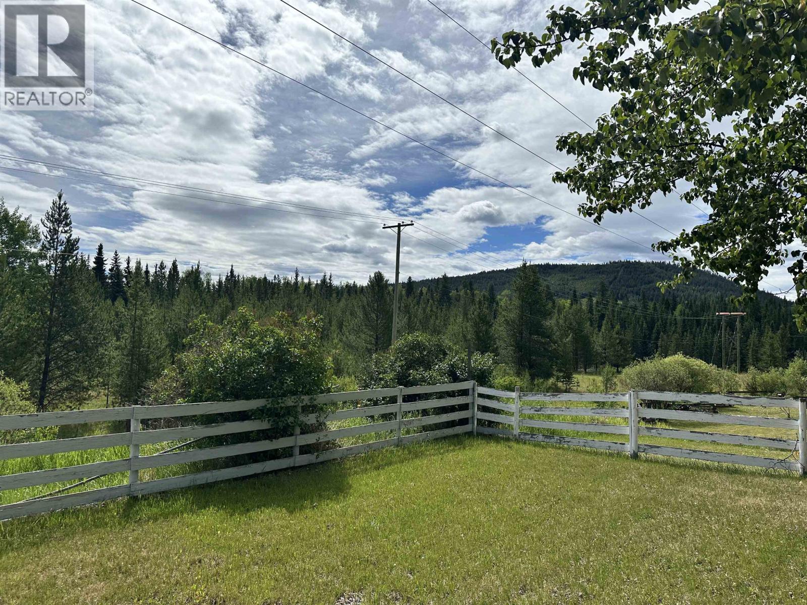 459 Evergreen Crescent, 100 Mile House, British Columbia  V0K 2E0 - Photo 11 - R3145314