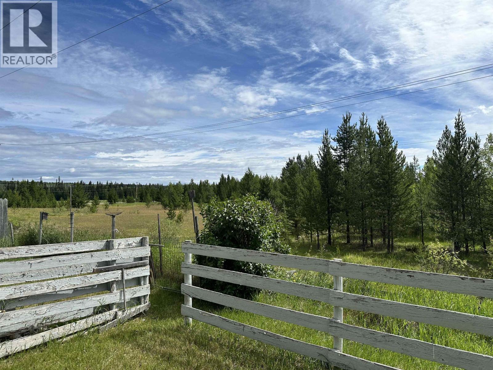 459 Evergreen Crescent, 100 Mile House, British Columbia  V0K 2E0 - Photo 12 - R3145314