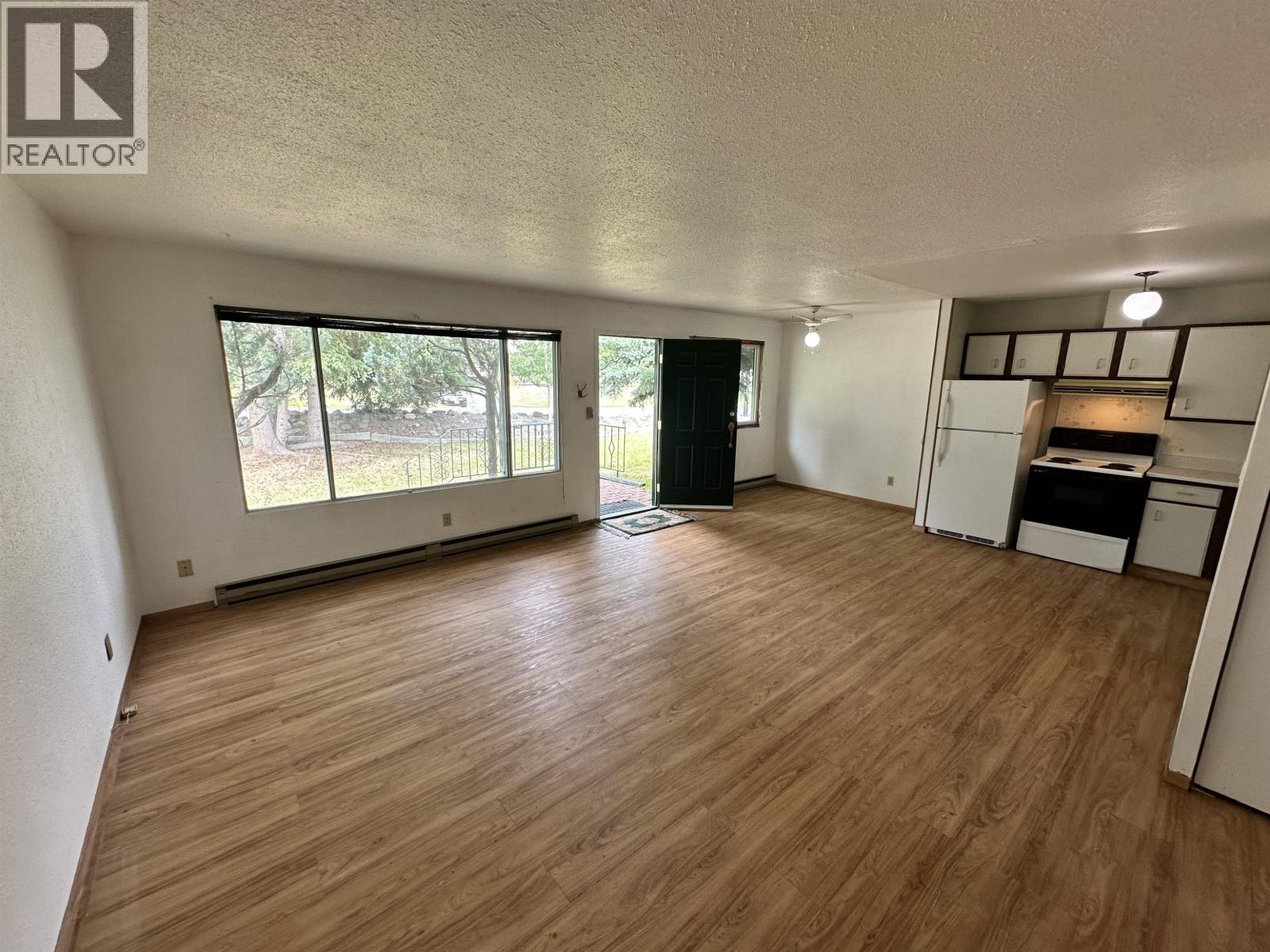 459 Evergreen Crescent, 100 Mile House, British Columbia  V0K 2E0 - Photo 18 - R3145314