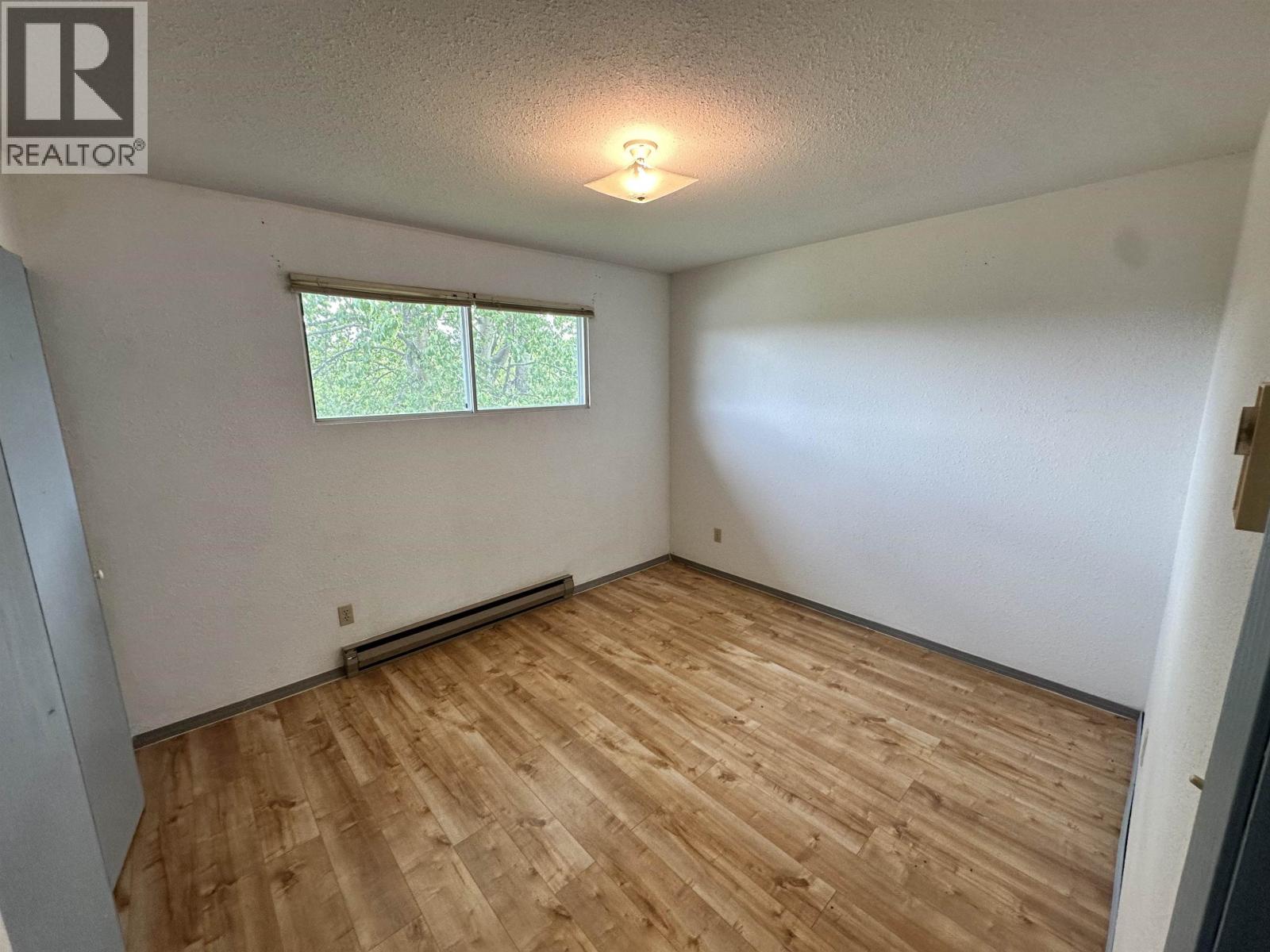 459 Evergreen Crescent, 100 Mile House, British Columbia  V0K 2E0 - Photo 20 - R3145314
