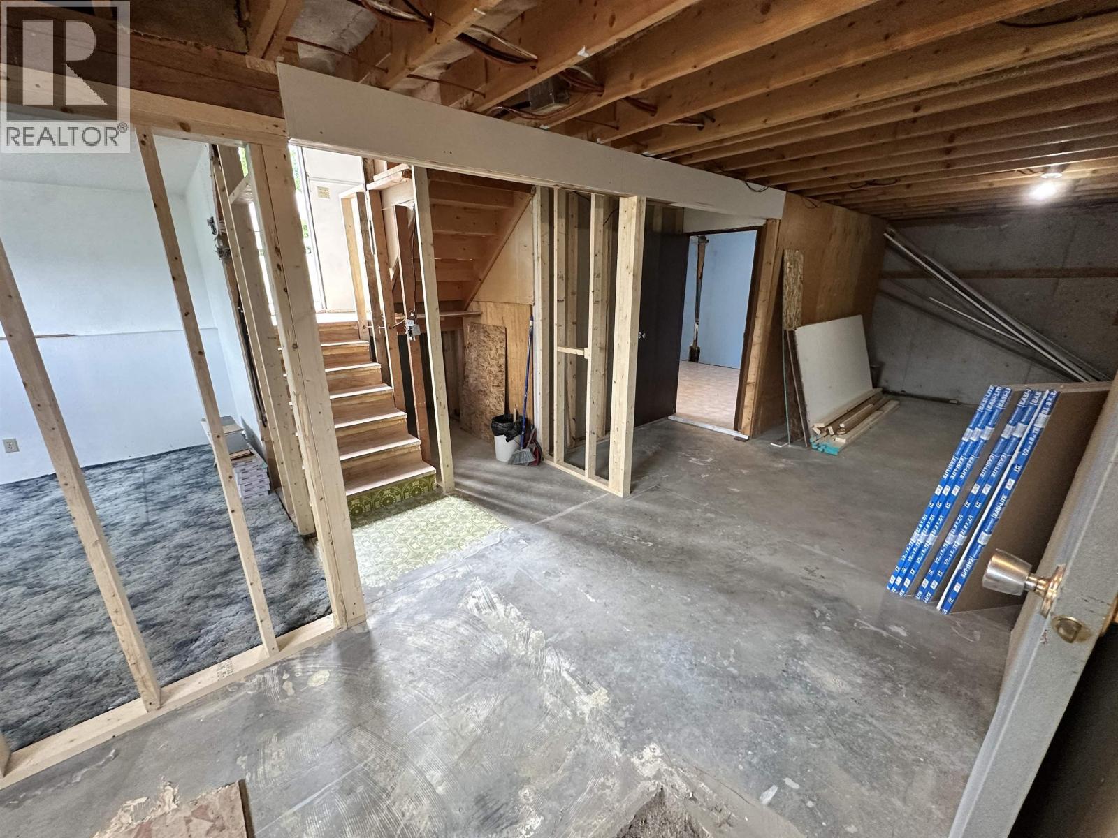 459 Evergreen Crescent, 100 Mile House, British Columbia  V0K 2E0 - Photo 29 - R3145314