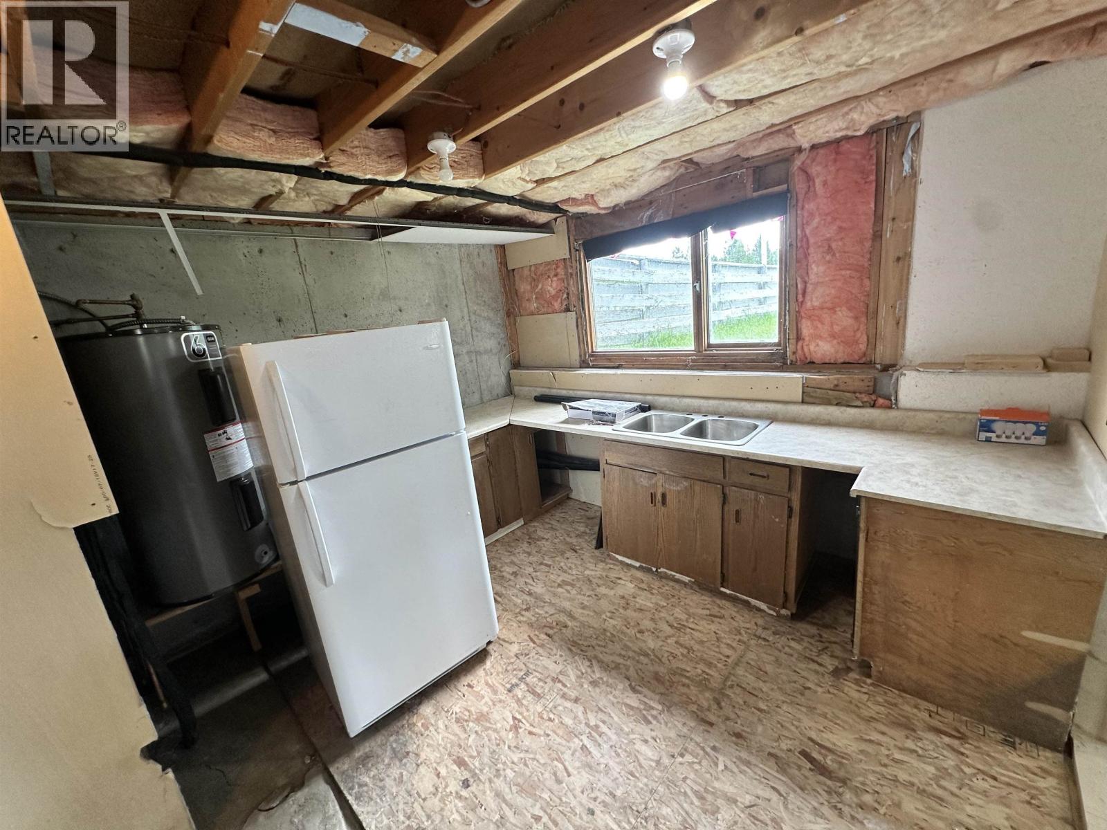 459 Evergreen Crescent, 100 Mile House, British Columbia  V0K 2E0 - Photo 33 - R3145314