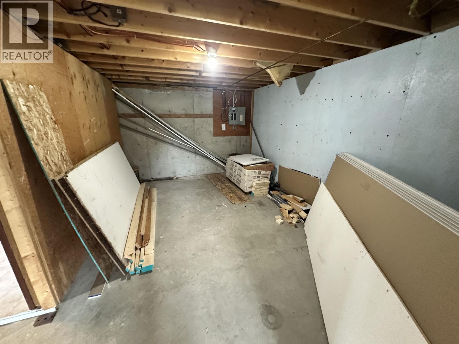459 Evergreen Crescent, 100 Mile House, British Columbia  V0K 2E0 - Photo 36 - R3145314