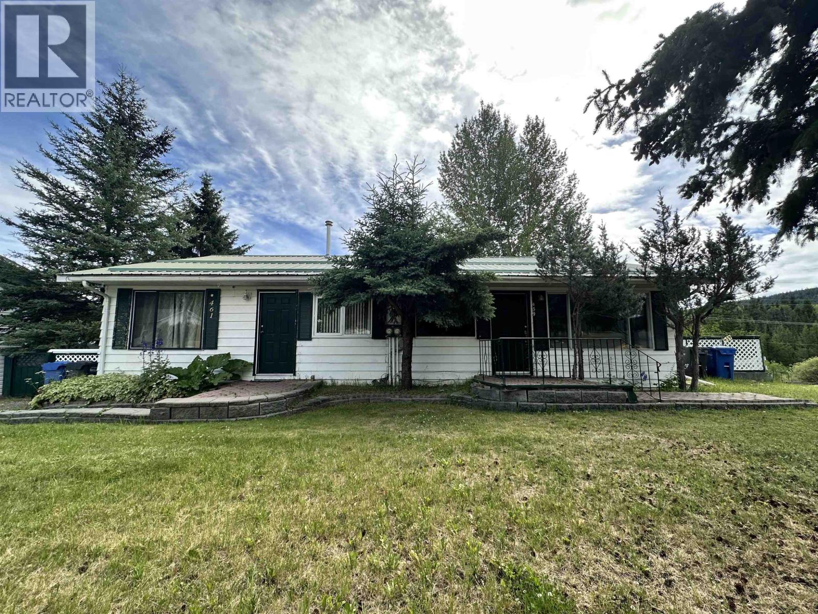 461 Evergreen Crescent, 100 Mile House, British Columbia  V0K 2E0 - Photo 15 - R3145315
