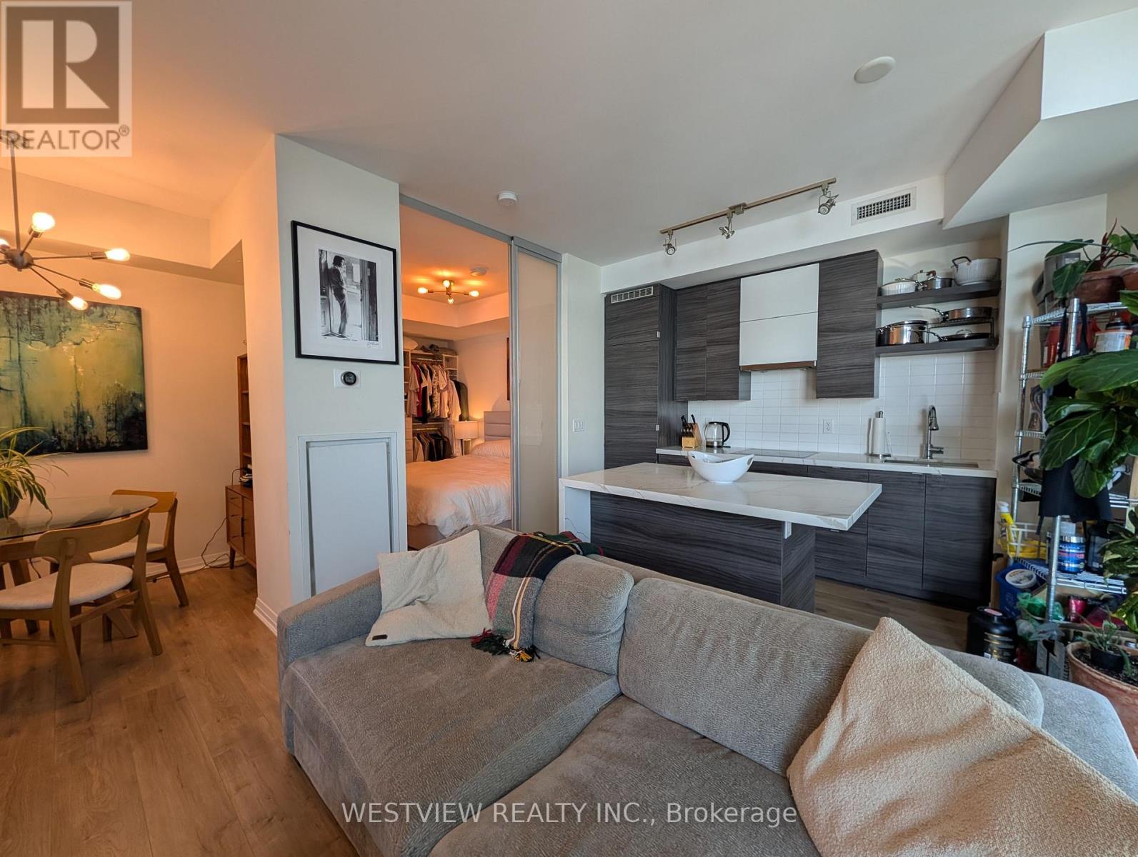 901 - 59 Annie Craig Drive, Toronto, Ontario M8V 0C5 - Photo 3 - W13538592