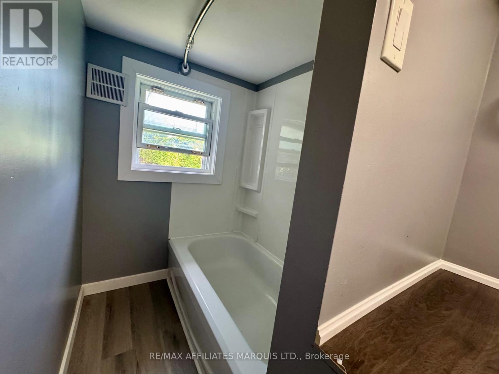 321 Water Street E, Cornwall, Ontario  K6H 1A5 - Photo 9 - X13553076
