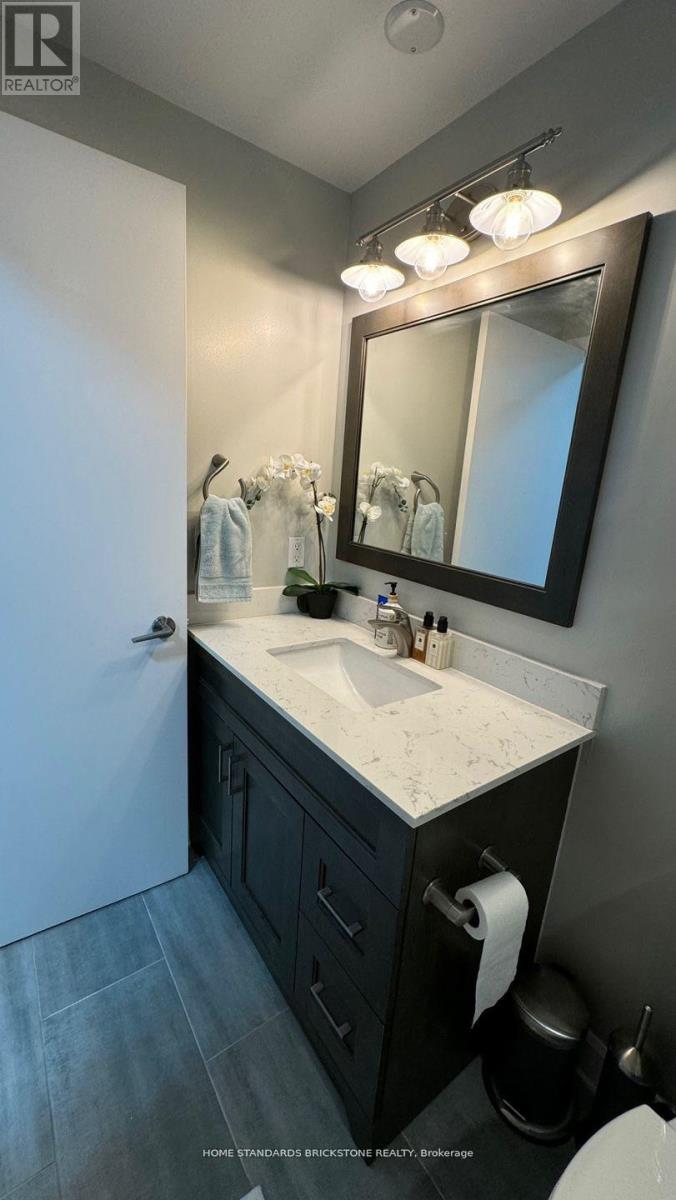 1708 - 832 Bay Street, Toronto, Ontario  M5S 1Z6 - Photo 25 - C13530178
