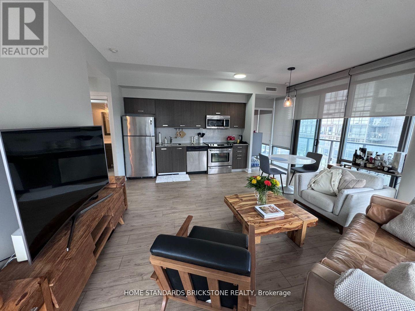 1708 - 832 Bay Street, Toronto, Ontario  M5S 1Z6 - Photo 5 - C13530178