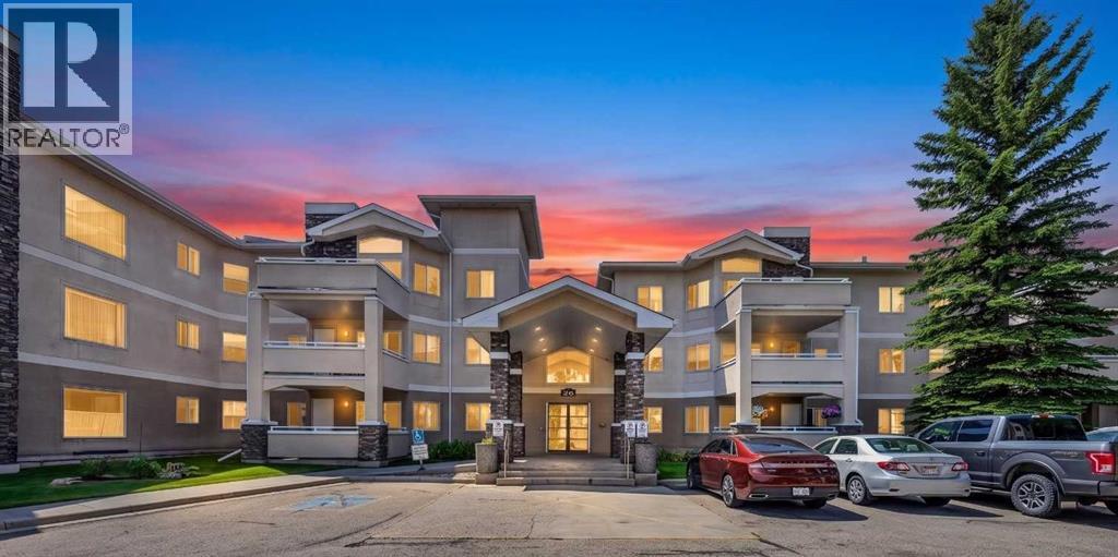 209, 26 Country Hills View NW, Calgary