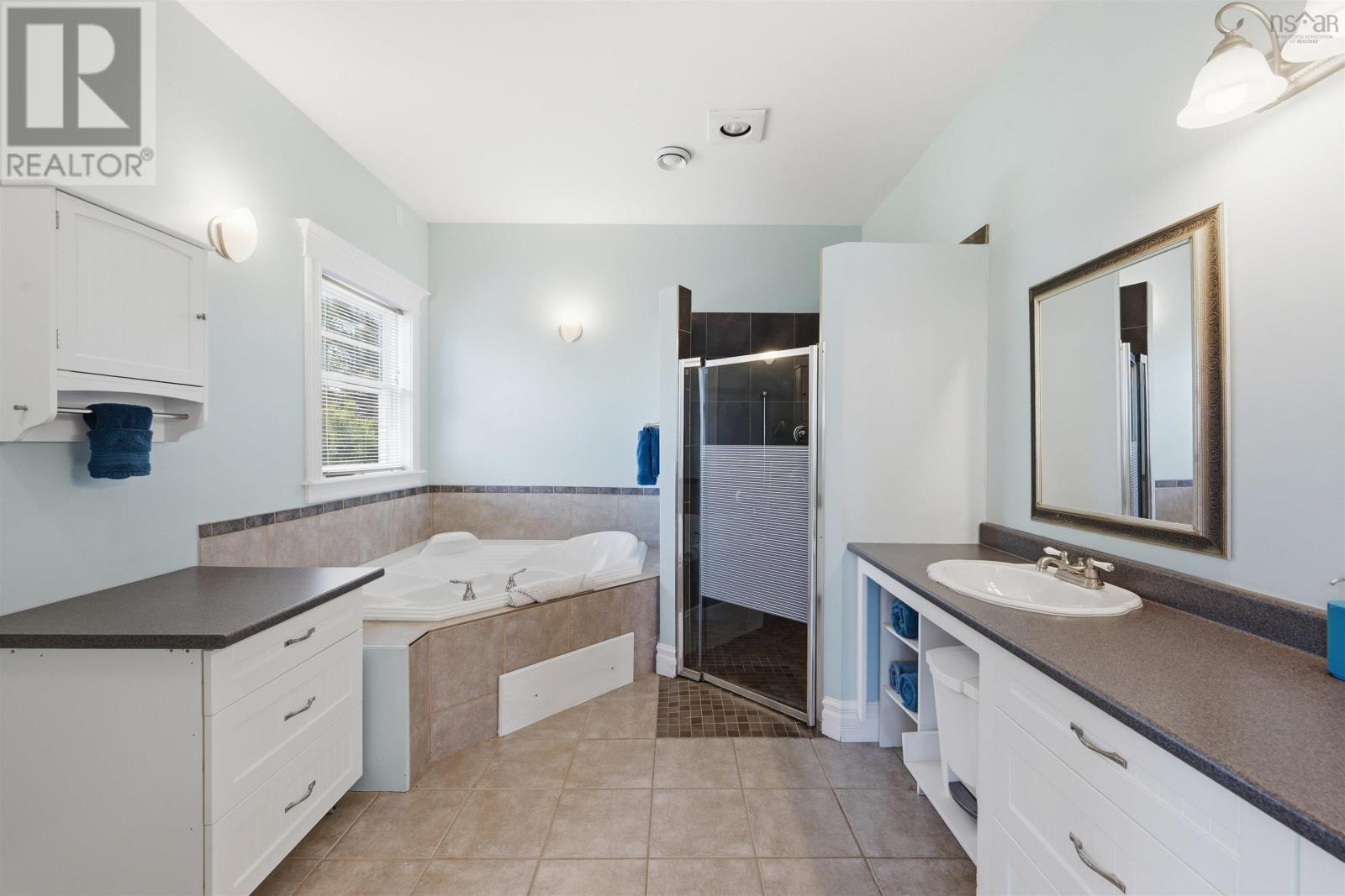 262 Bellefontaine Road, Middle Porters Lake, Nova Scotia  B3E 1K7 - Photo 18 - 202612115