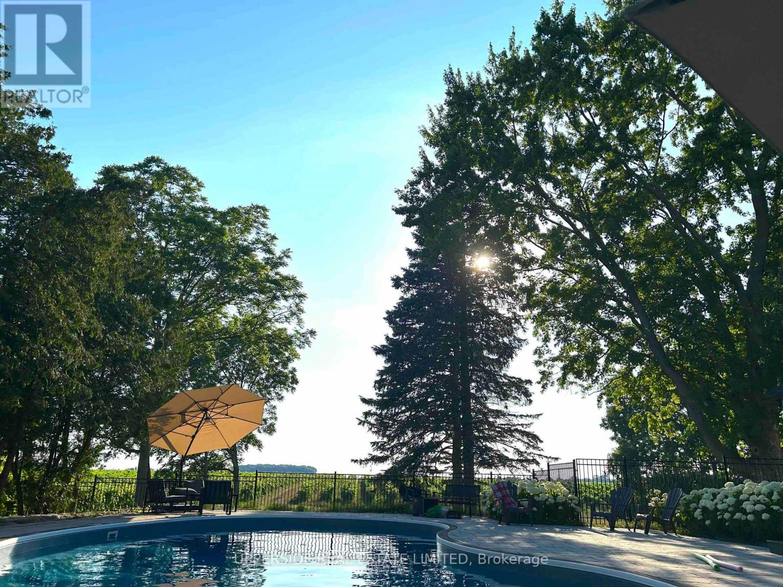 15886 Niagara Parkway, Niagara-On-The-Lake, Ontario  L0S 1J0 - Photo 15 - X13536950