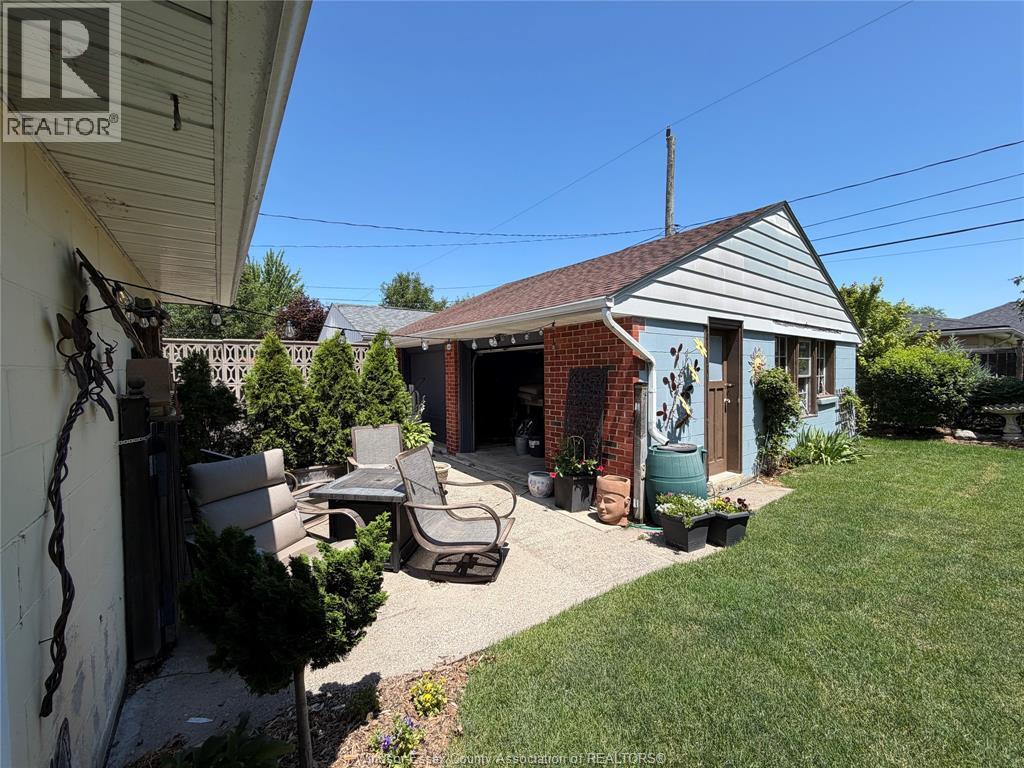 858 Laporte, Windsor, Ontario  N8S 3R4 - Photo 30 - 26016596