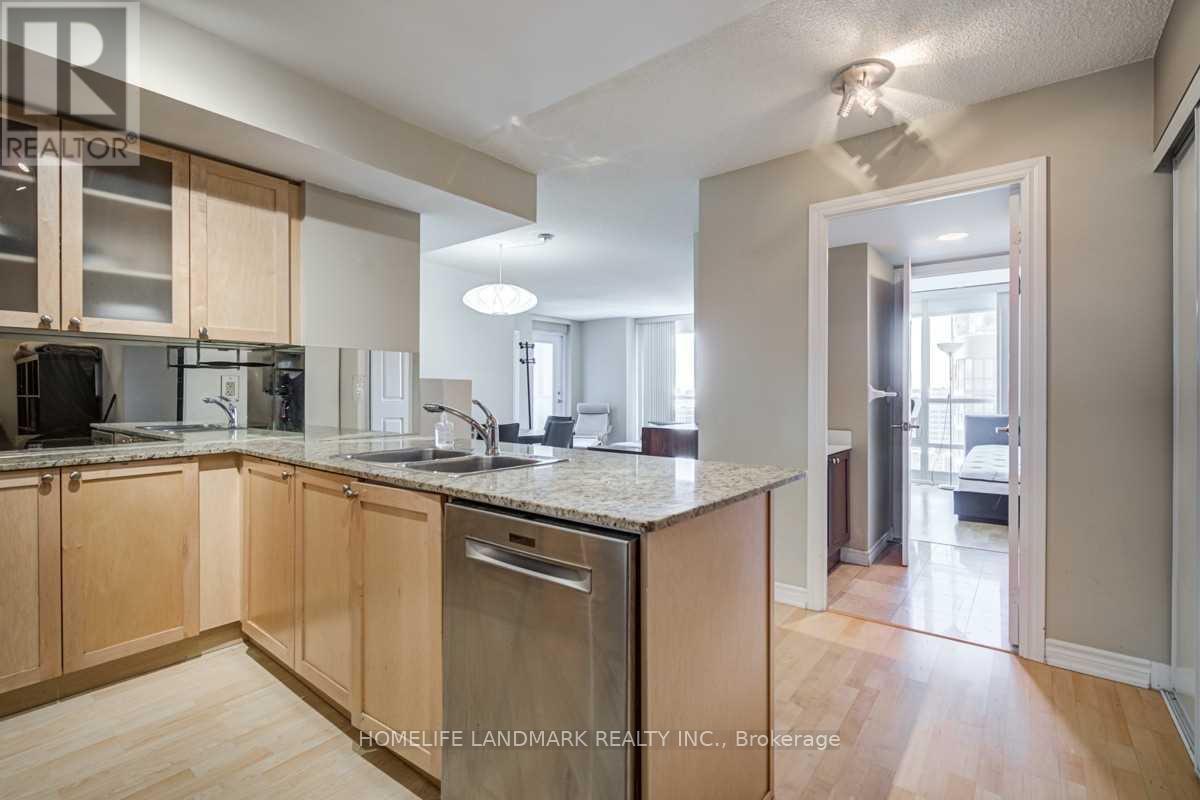 402 - 761 Bay Street, Toronto, Ontario  M5G 2R2 - Photo 4 - C13553200