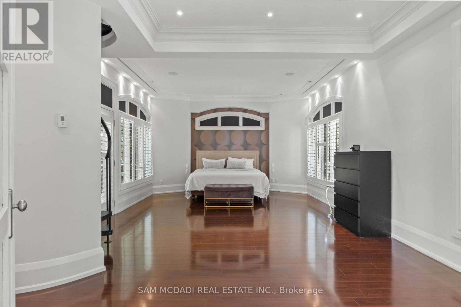 2014 Heartwood Court, Mississauga, Ontario  L5C 4P7 - Photo 17 - W13553166
