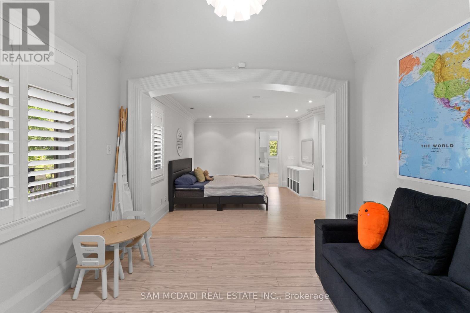 2014 Heartwood Court, Mississauga, Ontario  L5C 4P7 - Photo 25 - W13553166