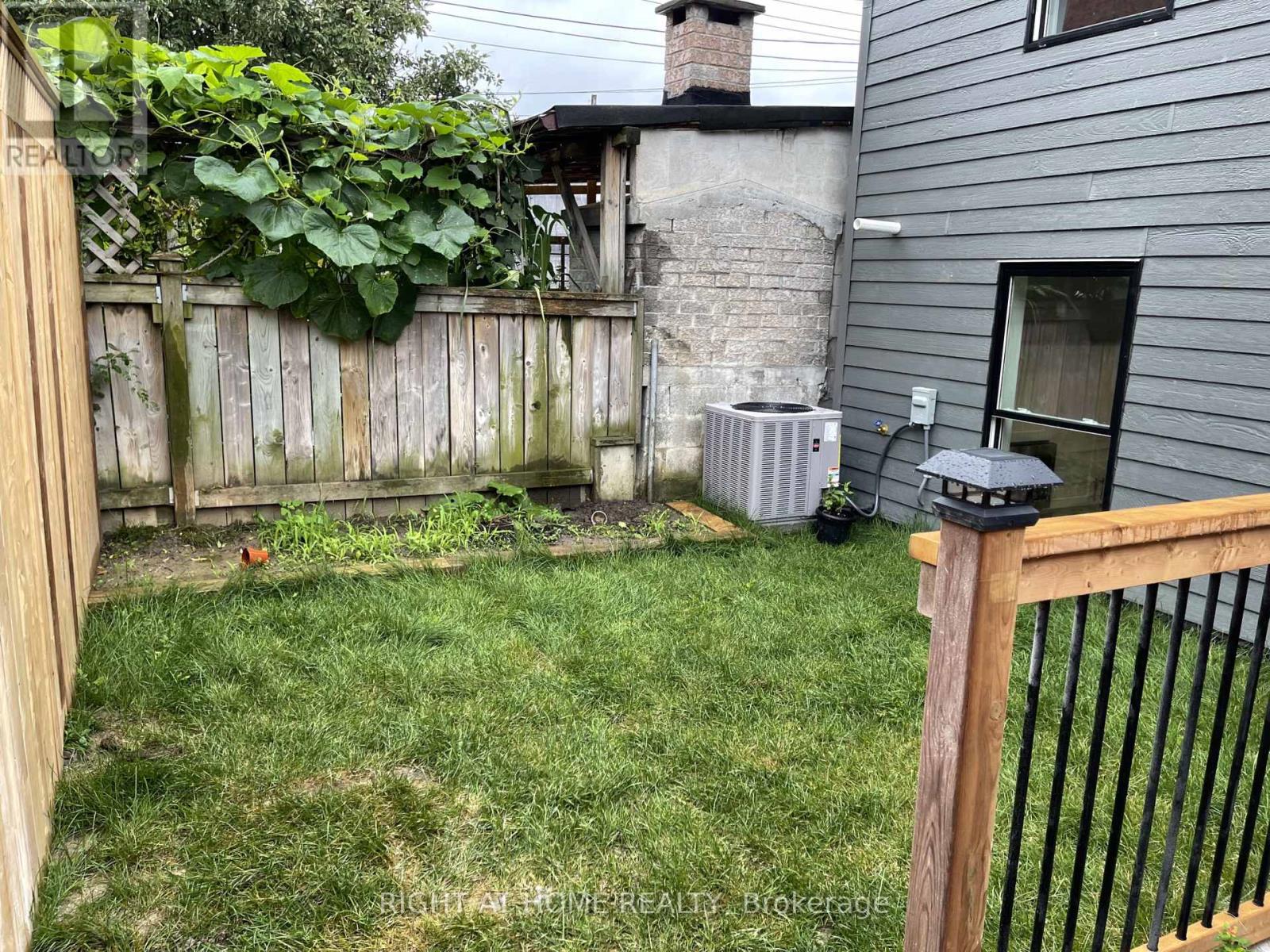 Laneway Suite - 980 Ossington Avenue, Toronto, Ontario  M6G 3V7 - Photo 13 - W13553178