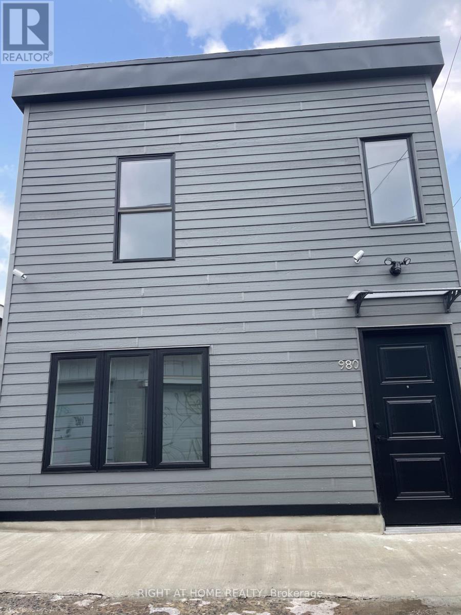 Laneway Suite - 980 Ossington Avenue, Toronto, Ontario  M6G 3V7 - Photo 2 - W13553178