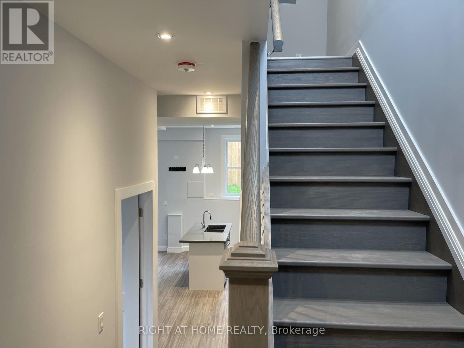 Laneway Suite - 980 Ossington Avenue, Toronto, Ontario  M6G 3V7 - Photo 6 - W13553178