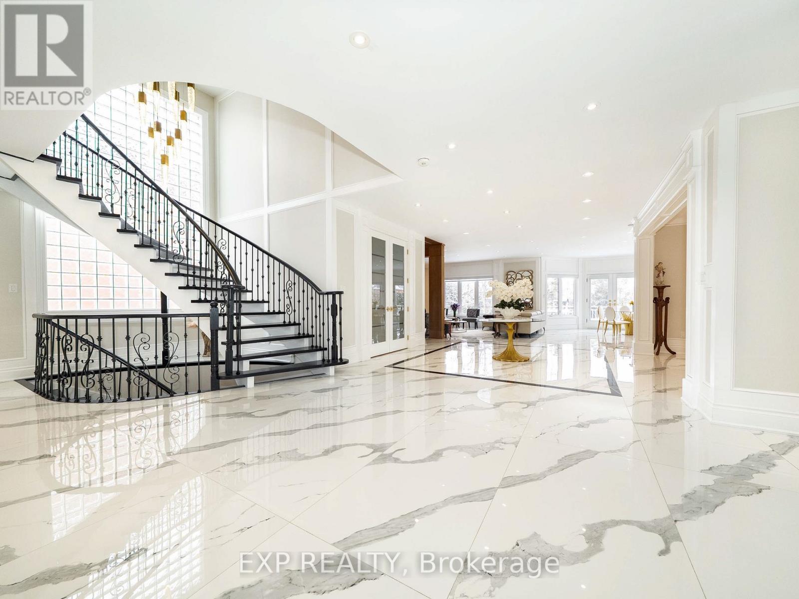 46 Boake Trail, Richmond Hill, Ontario  L4B 2X7 - Photo 4 - N12817036