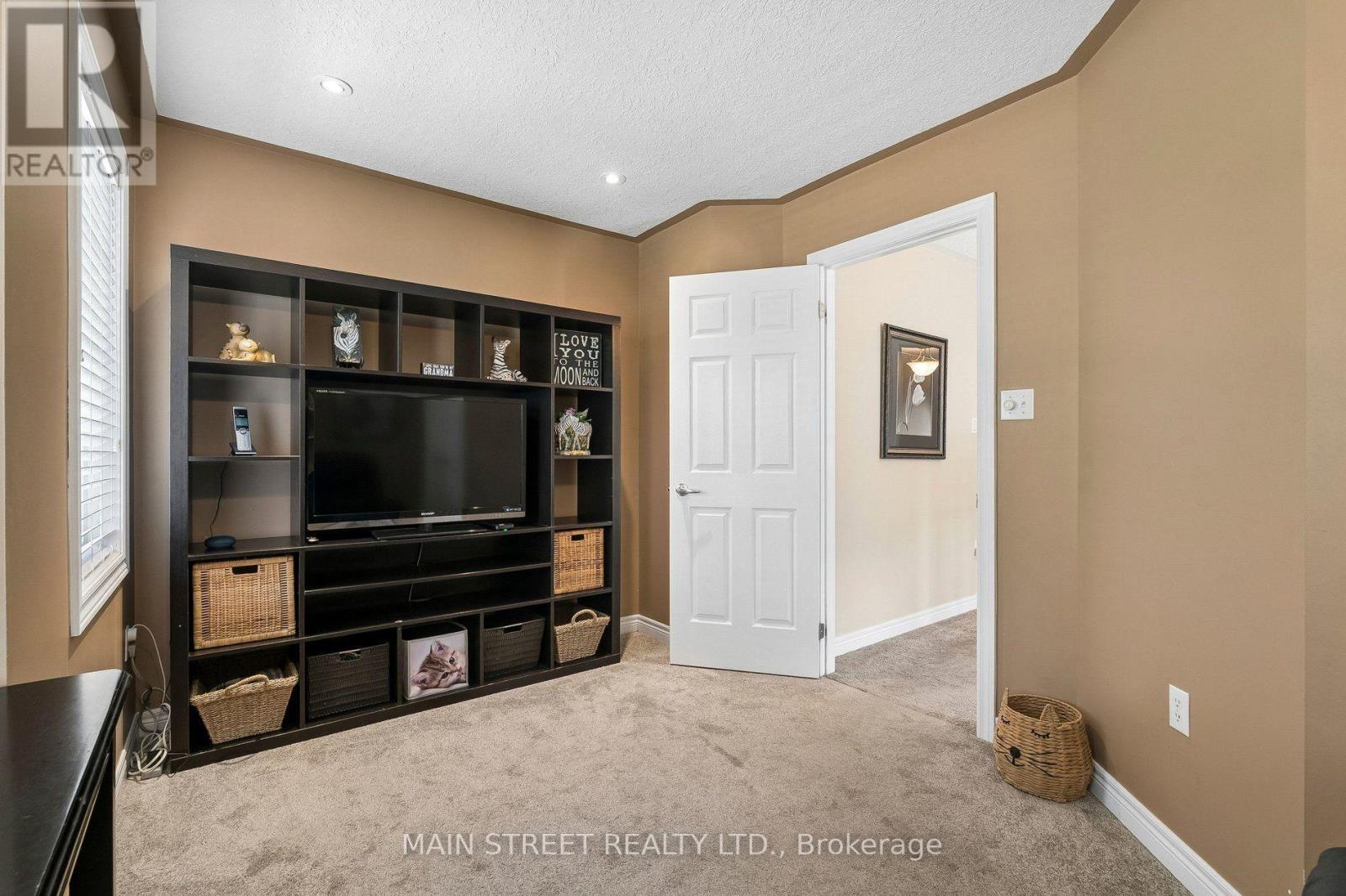 33 Highcastle Avenue, Georgina, Ontario  L4P 4B4 - Photo 24 - N13551380