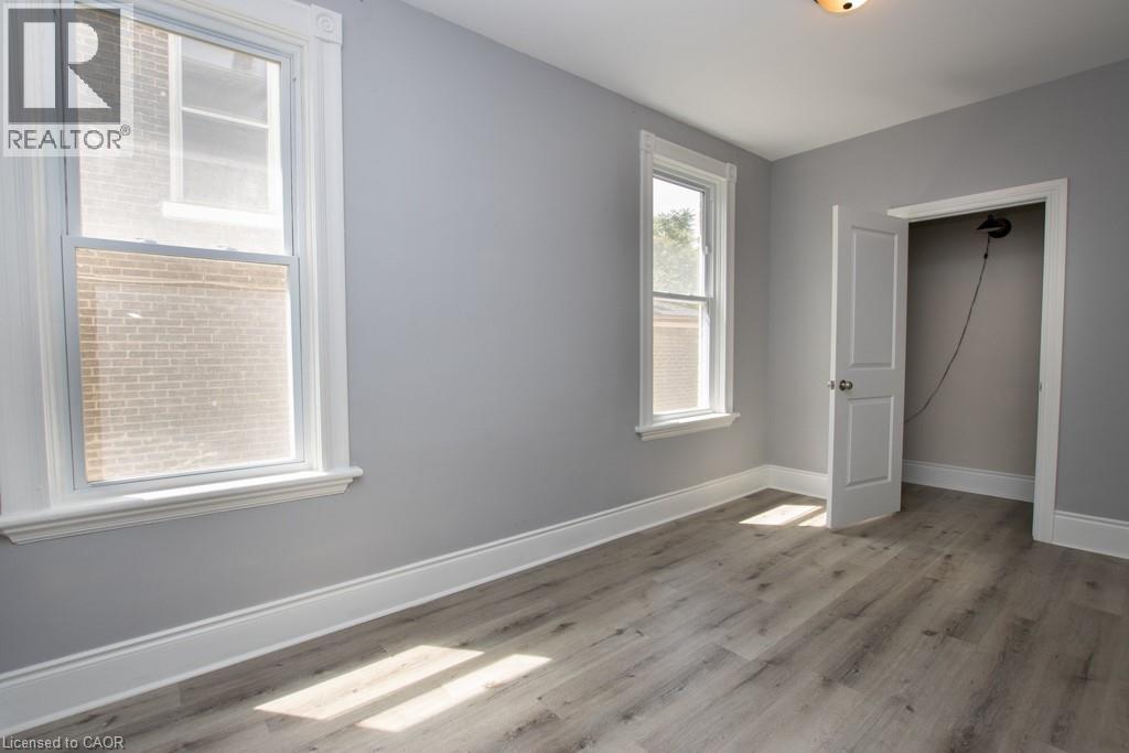 19 KITCHENER Avenue Unit# 1 - Photo 21
