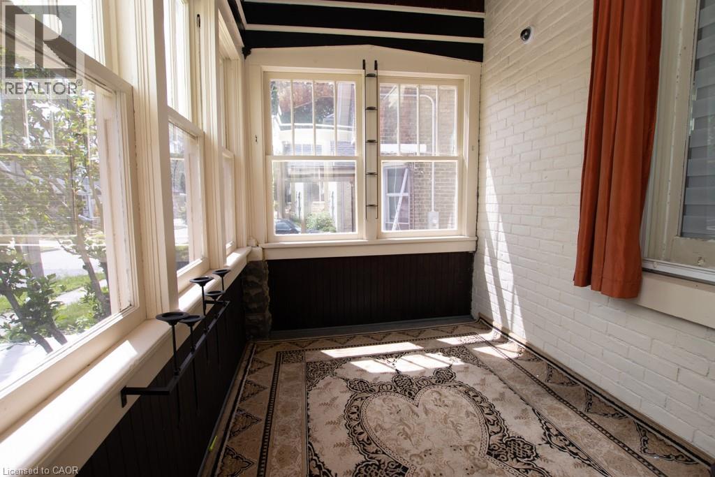 19 KITCHENER Avenue Unit# 1 - Photo 7