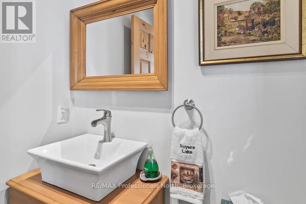 1034 Reflection Circle, Minden Hills, Ontario  K0M 2K0 - Photo 26 - X13553236