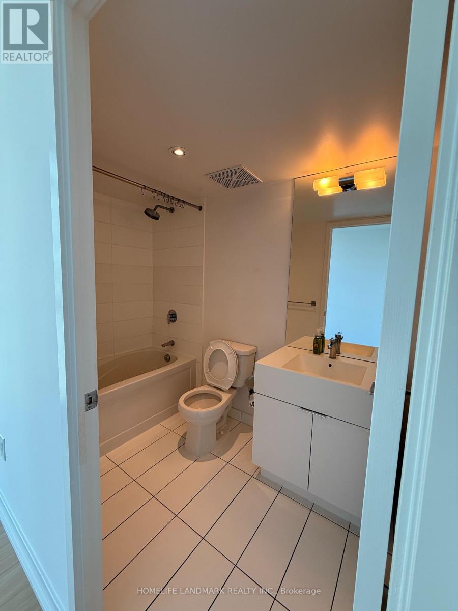 1039 - 15 Iceboat Terrace, Toronto, Ontario  M5V 4A5 - Photo 15 - C13553240