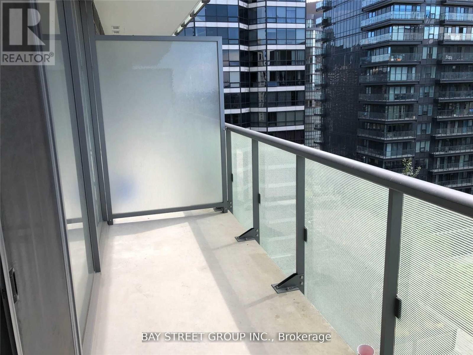 1804 - 57 St Joseph Street, Toronto, Ontario M5S 0C5 - Photo 6 - C13553264