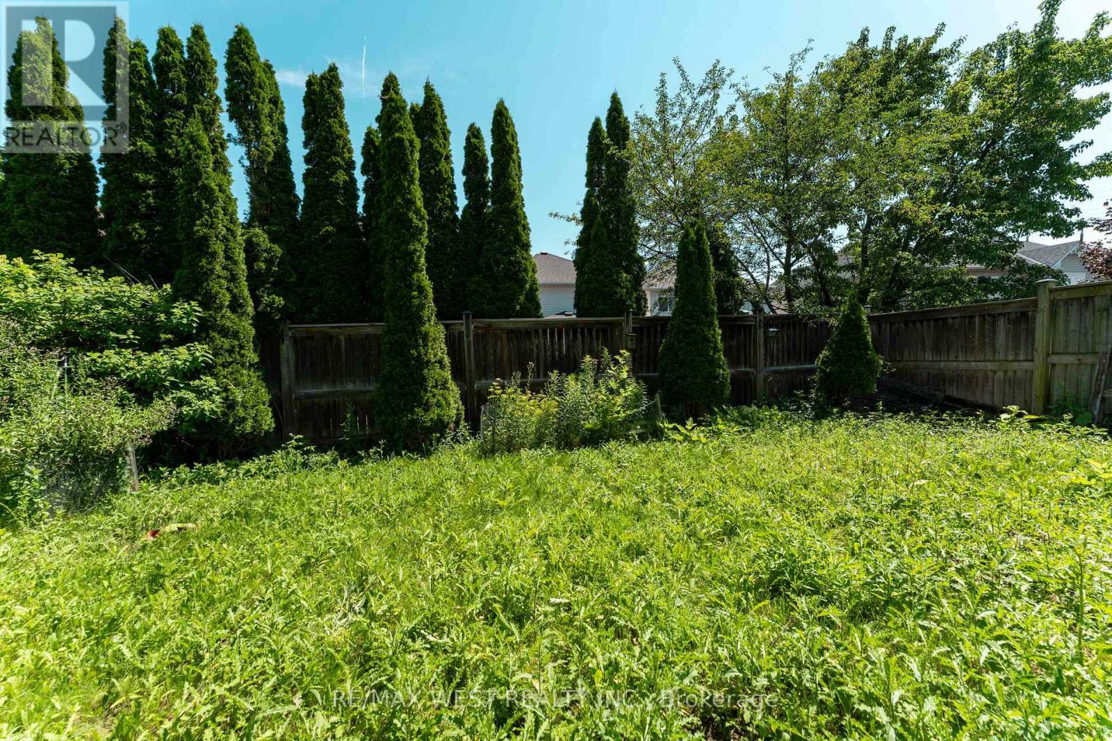 160 Millburn Drive, Clarington, Ontario  L1C 5M1 - Photo 43 - E13553248
