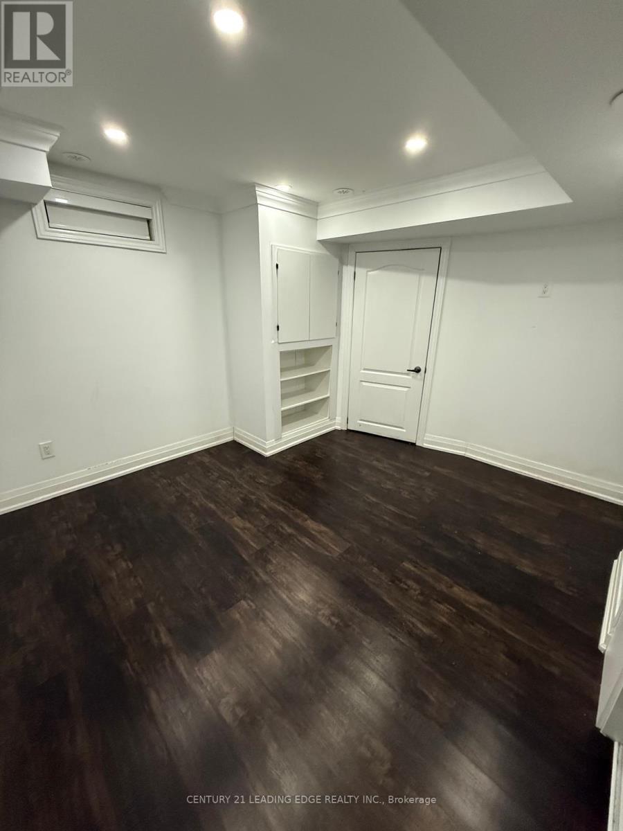 54 Moneypenny Place, Vaughan, Ontario  L4J 0L1 - Photo 5 - N13553238