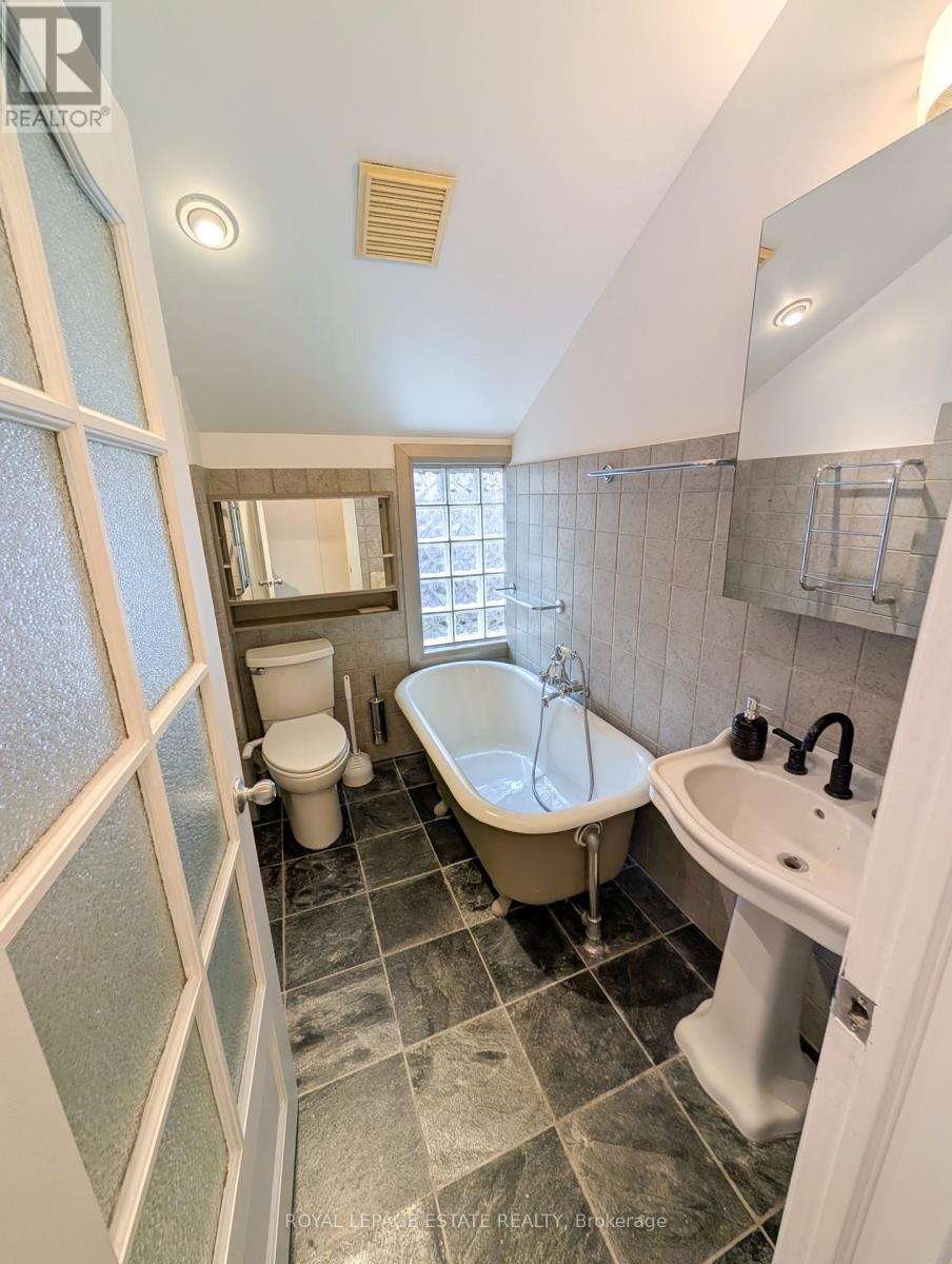 561 Parliament Street, Toronto, Ontario M4X 1P7 - Photo 12 - C13553066