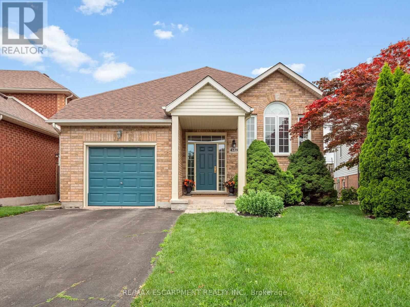 4279 SOUTHERLAND COURT, Niagara Falls, Ontario